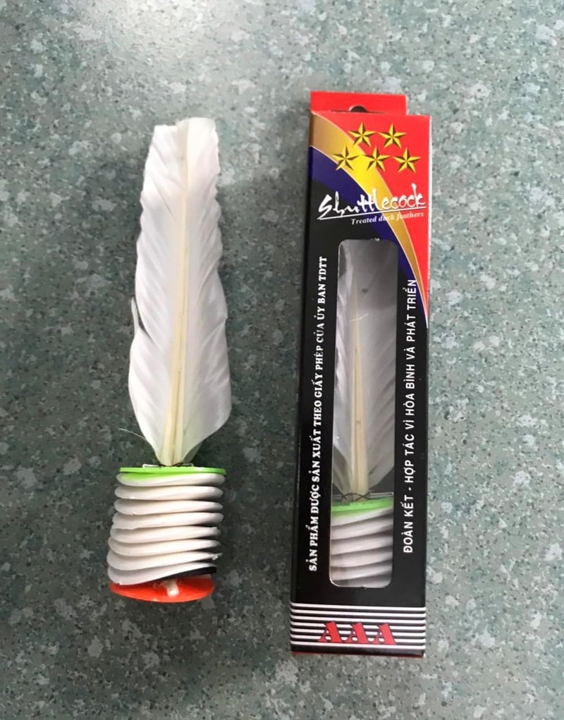 CHAANG 2PCS Jianzi Shuttlecock Kick Da CAU Shuttlecock Colorful Vietnamese Jianzi Shuttlecock Feather Foot for Improving Leg Muscle Strength and Body Flexibility Sports Indoor Outdoor - Image 3